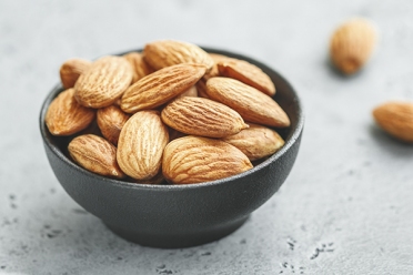 ALMONDS USA