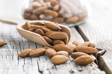 ALMONDS USA